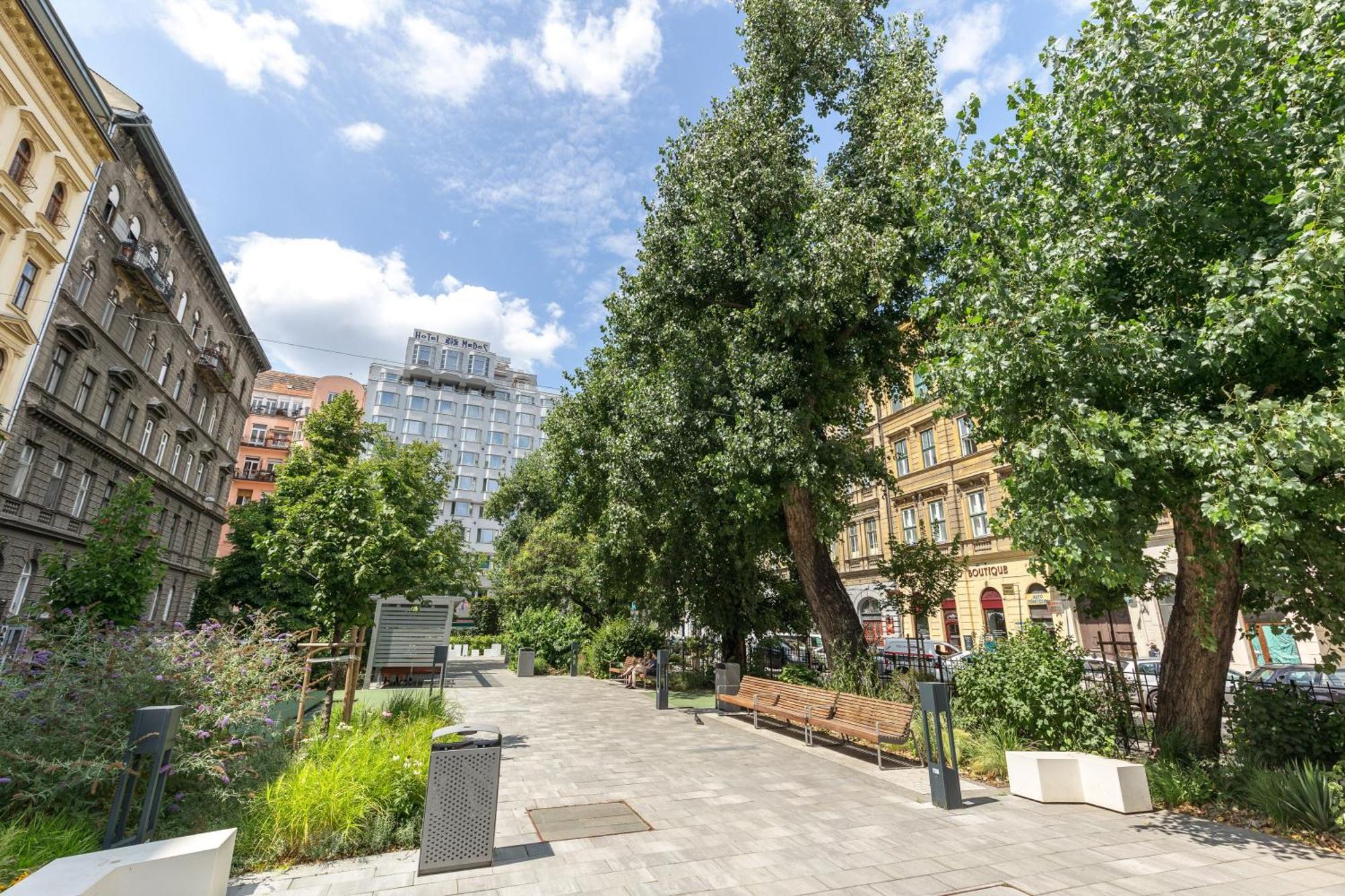 Comfort Zone Apartment Budapest Exterior photo